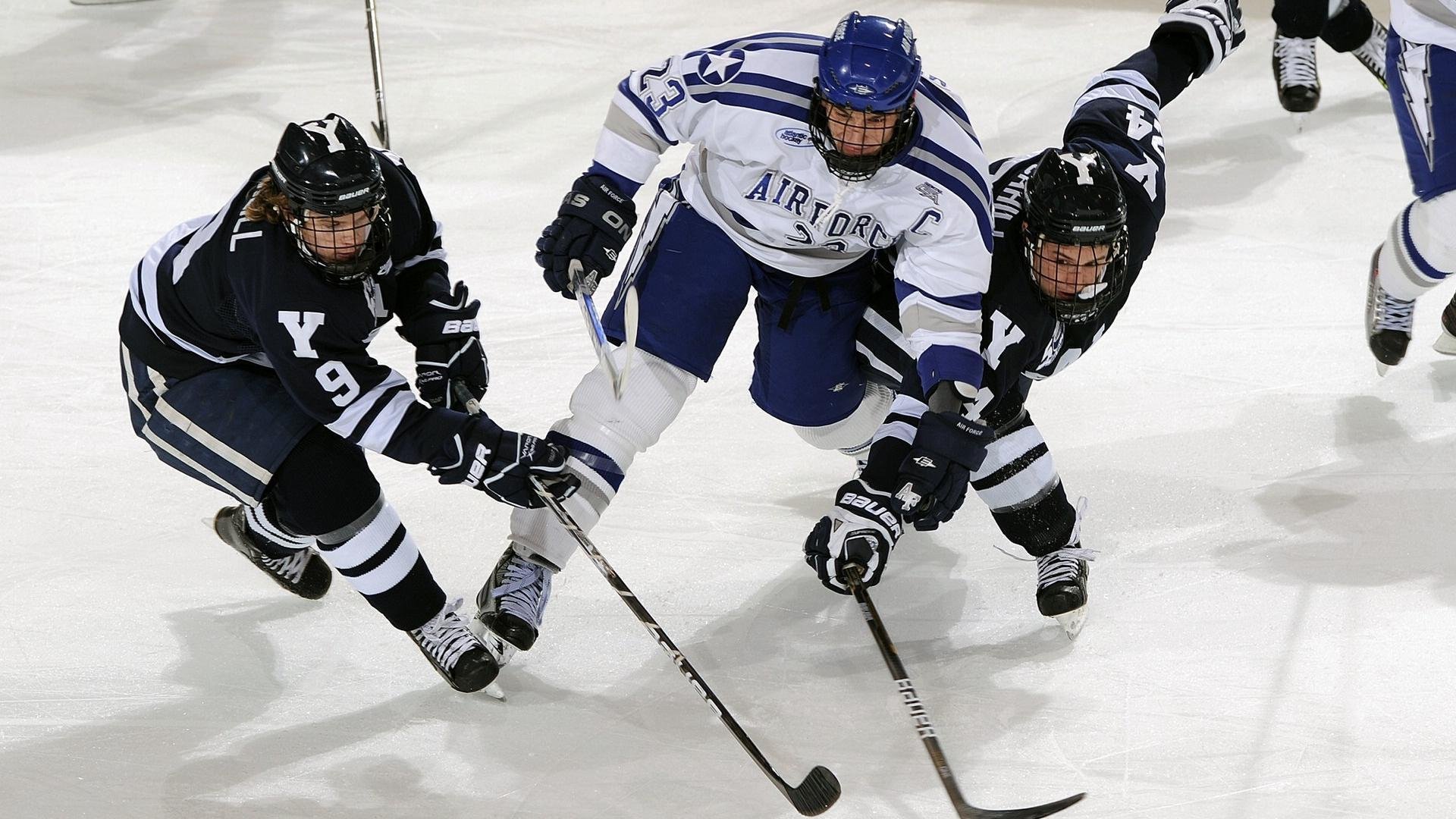 穆古鲁扎连续五场比赛得分超过重要助攻，西班牙队不断突破！比赛高潮迭起